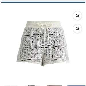 Time and Tru Women's Plus Crochet
Coverup Shorts, Size 1X New